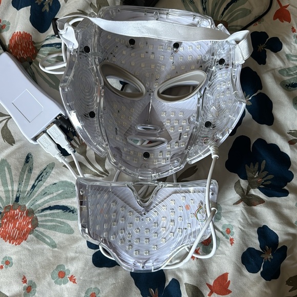 LED Face Light - Picture 5 of 10